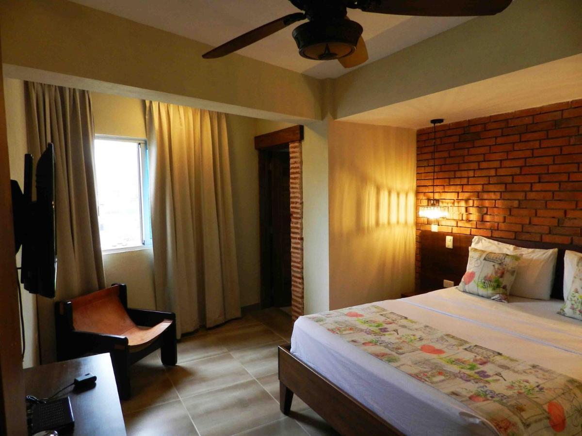 Mon Hotel Boutique Constanza Exterior photo